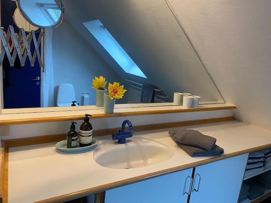 Villa Skont Hus Pa Landet Taet Pa Billund Give Exterior foto